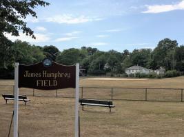 humphrey field