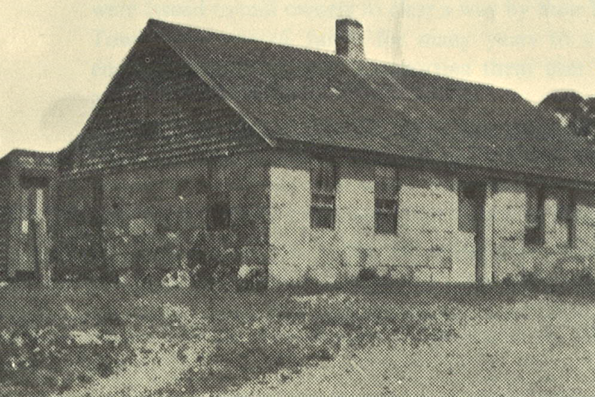 Bela Pratt’s Toll House, or Old Stone Toll House at Washington Street (ca. 1800s).  Source: Weymouth 350 Anniversary Booklet 