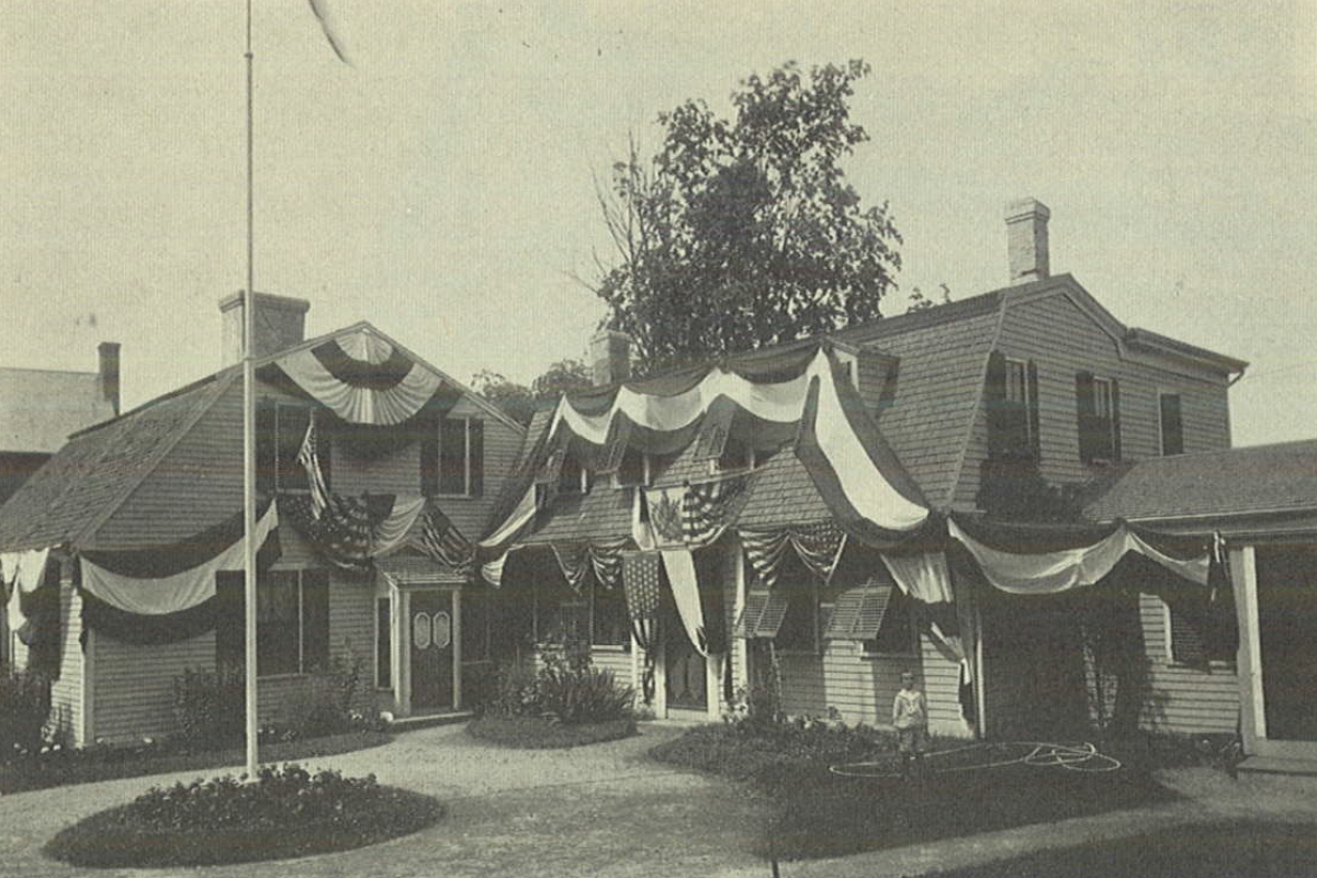 Rice's Tavern at 840 Broad Street, now Peck’s Funeral Home.  Source: Weymouth 350 Anniversary Booklet 