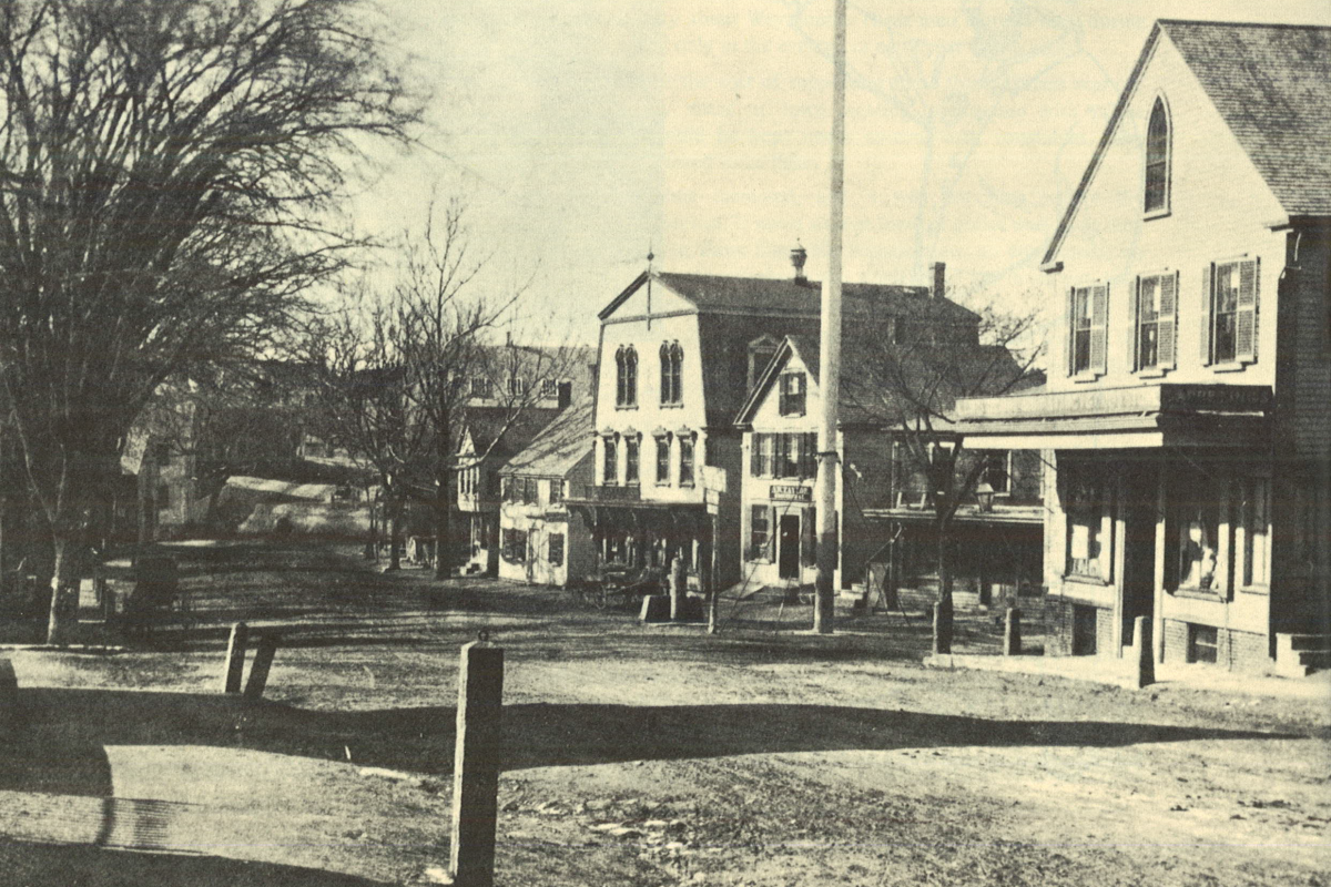 Washington Square/Weymouth Landing (early 1900s).  Source: Weymouth 350 Anniversary Booklet 
