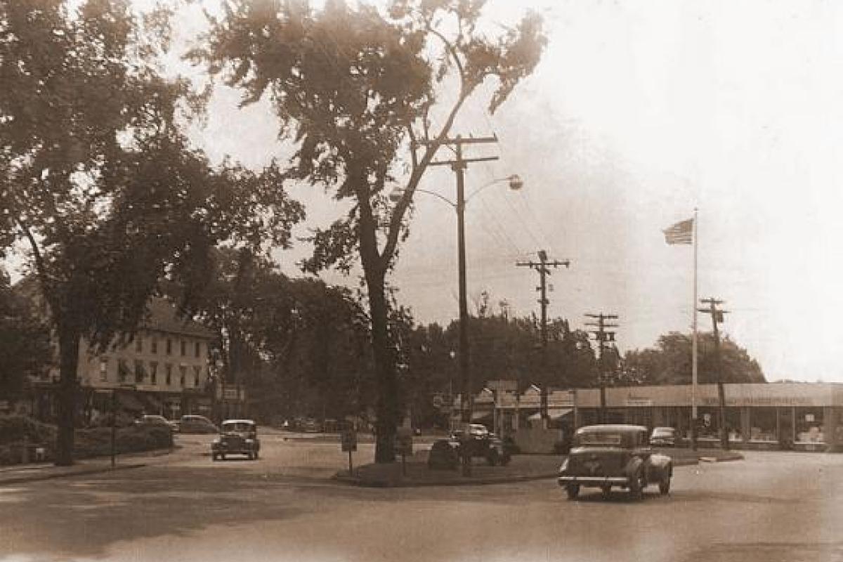 Bayley’s Green at Columbian Square (1951).  Source: Jodi Purdy-Quinlan 
